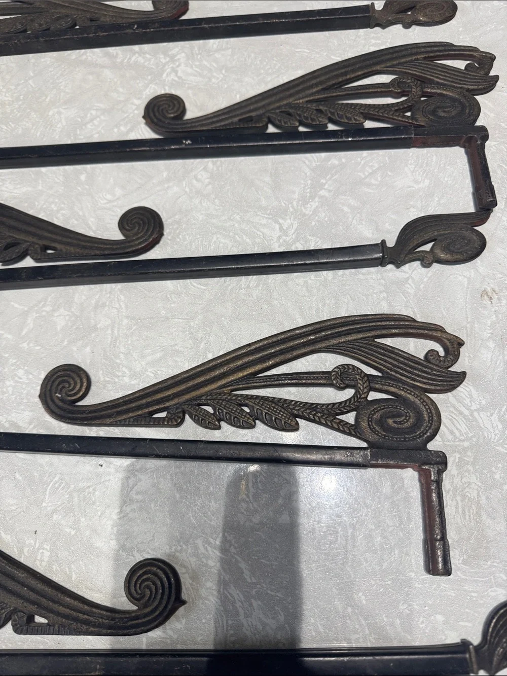 Set 5 ANTIQUE expanding swing arm curtain rods- Art deco style with mounts